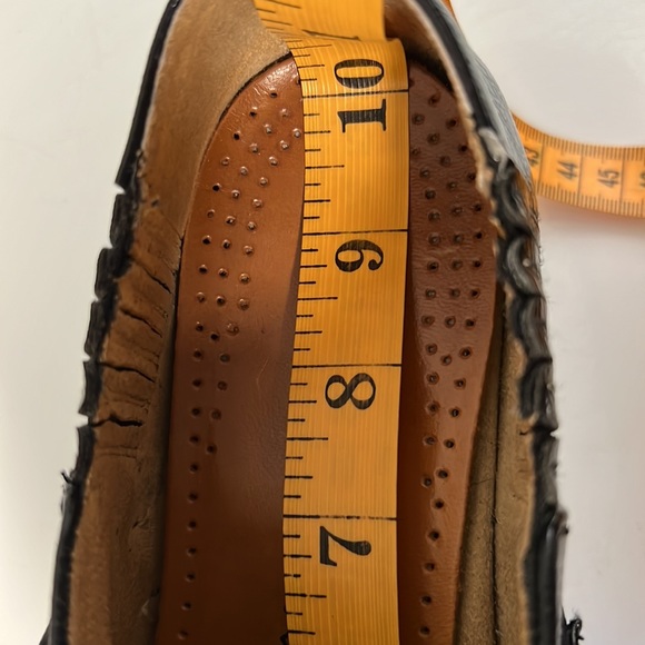 Shiny black leather loafers, size 8.5 - Picture 14 of 14